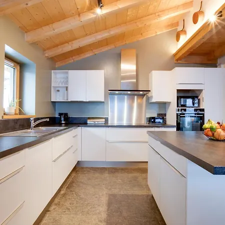 Ciscana Montblanc Chalet