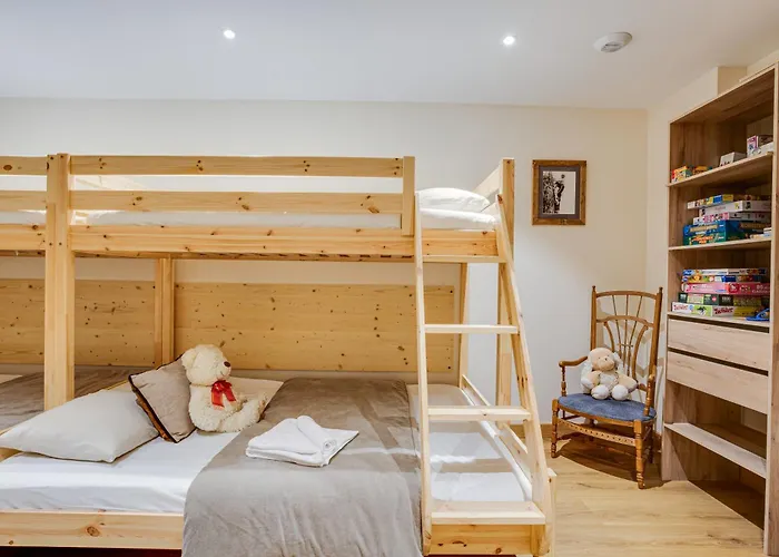 Ciscana Montblanc Chalet *