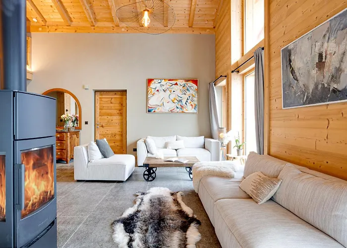 Ciscana Montblanc Chalet *